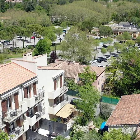 شقة فندقية Le Moulin Du Verdon 2*